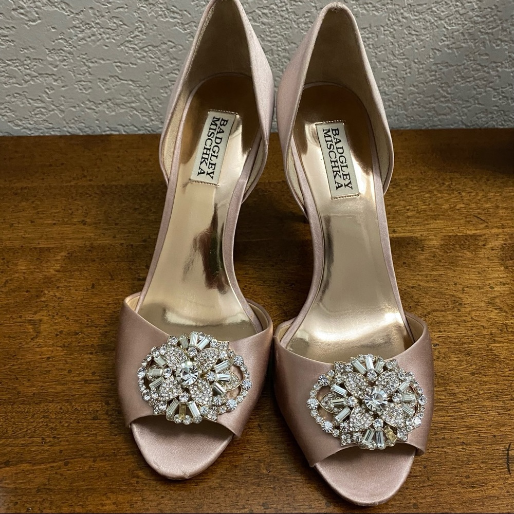 Badgley Mischka Embellished Peep Toe Heel Pump - Picture 6 of 9